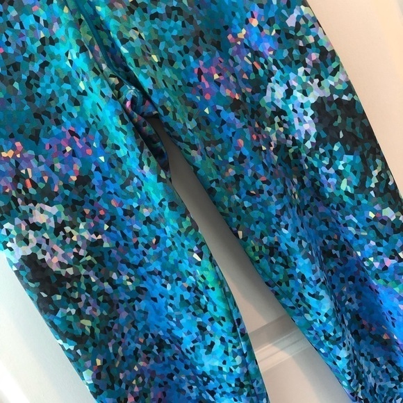 Activefit Sportswear Leggings Size S - Picture 6 of 16